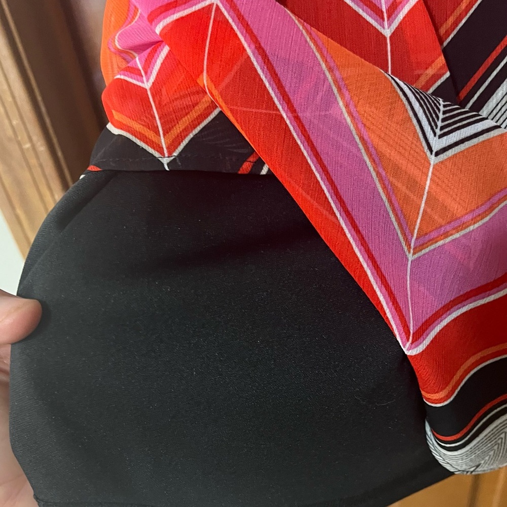 Dress - Picture 5 of 5